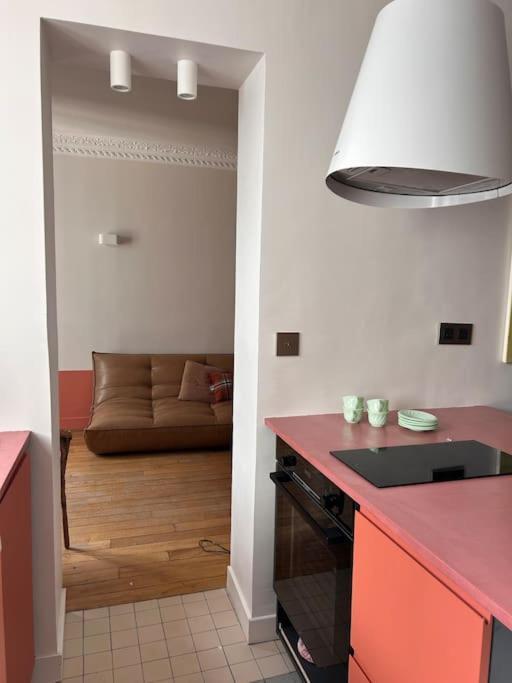 Un Fabuleux Decor Pour Un Chaleureux Appartement باريس المظهر الخارجي الصورة